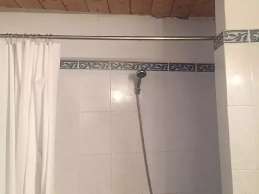 Immagine 10 di Camera in affitto  in Via Cimabue a Firenze
