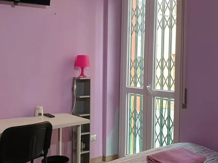 Immagine 2 di Camera in affitto  in Via Bordighera a Milano