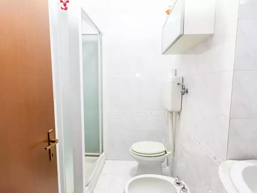 Immagine 10 di Appartamento in affitto  in Via San Gregorio a Milano