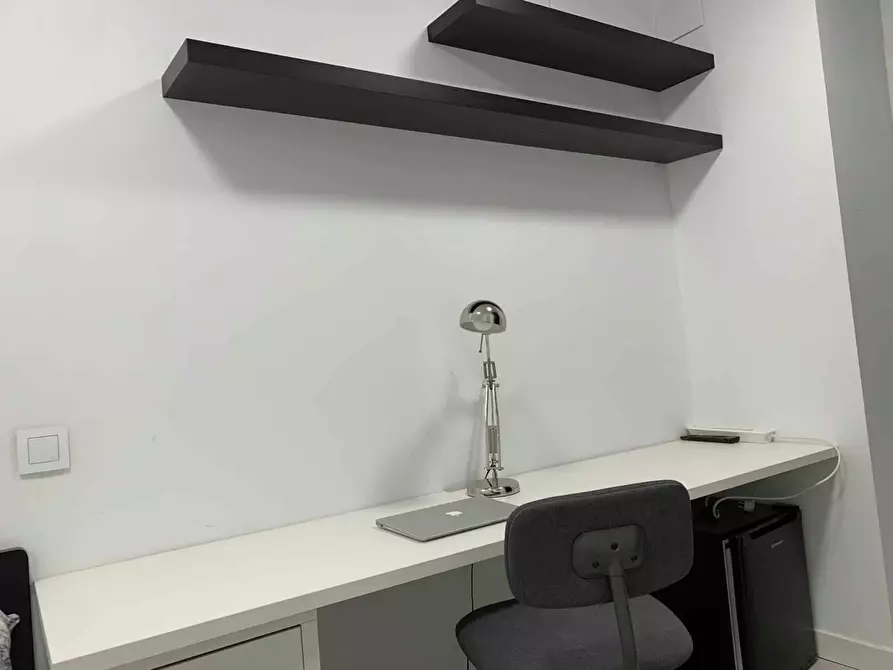 Immagine 6 di Camera in affitto  in Calle de Benito Gutiérrez a Madrid