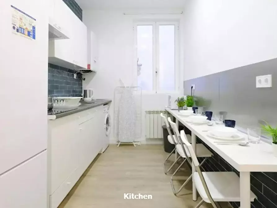 Immagine 9 di Camera in affitto  in Calle de Fernando VI a Madrid