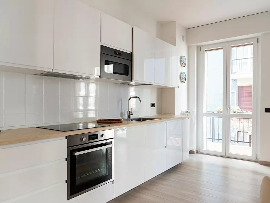 Immagine 5 di Appartamento in affitto  in Via Savona a Milano