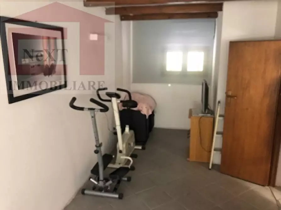 Immagine 10 di Appartamento in vendita  a Greve In Chianti