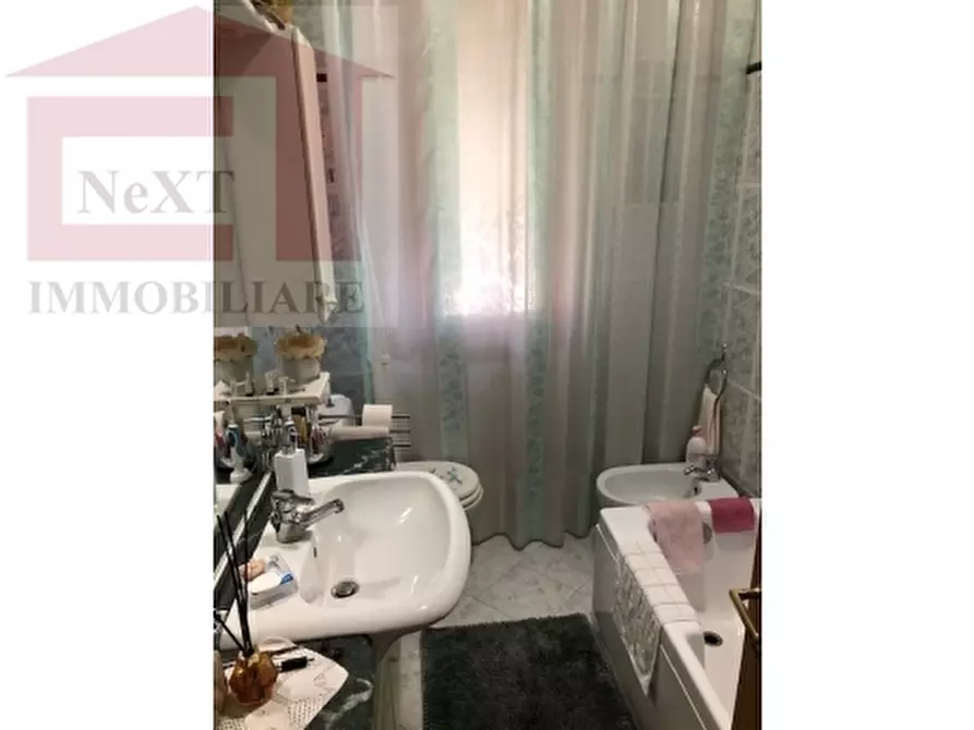 Immagine 13 di Appartamento in vendita  a Greve In Chianti