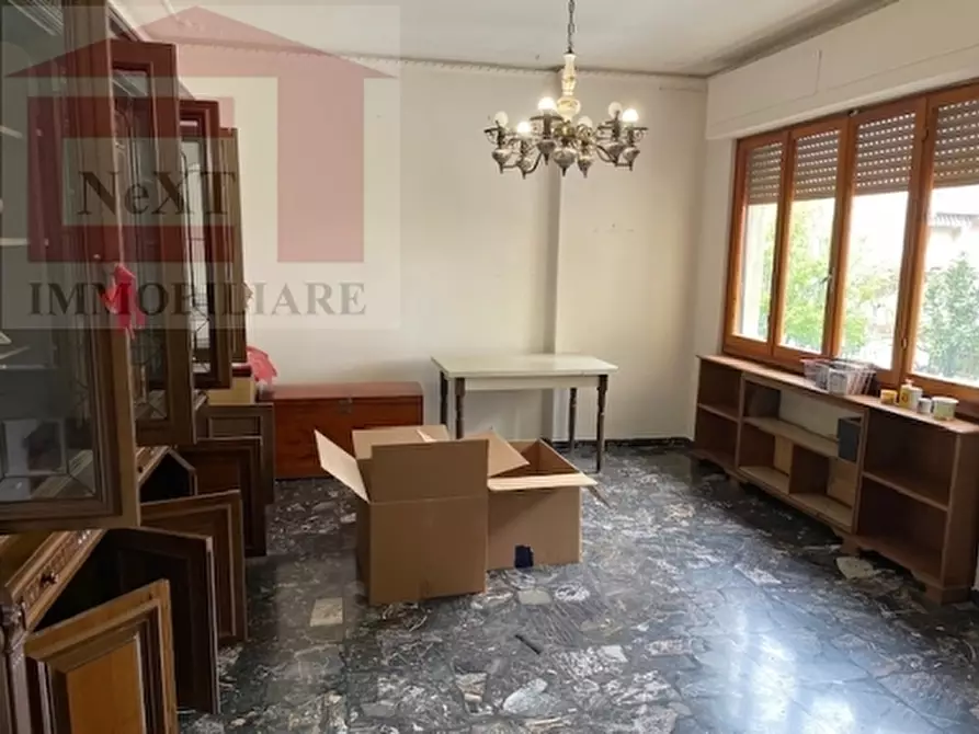 Immagine 1 di Appartamento in vendita  a Figline E Incisa Valdarno