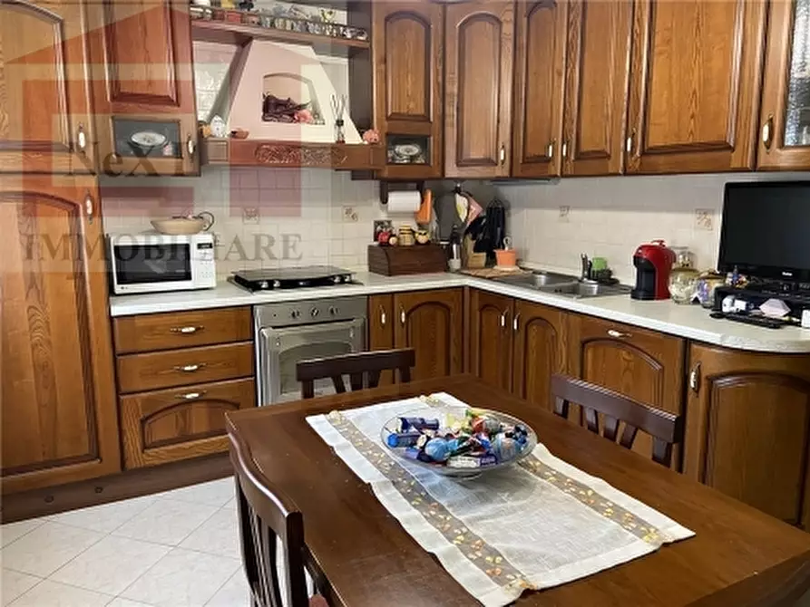 Immagine 3 di Appartamento in vendita  a Figline E Incisa Valdarno