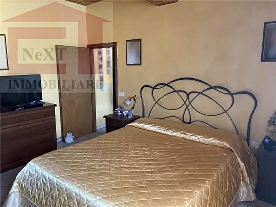 Immagine 6 di Appartamento in vendita  a Figline E Incisa Valdarno