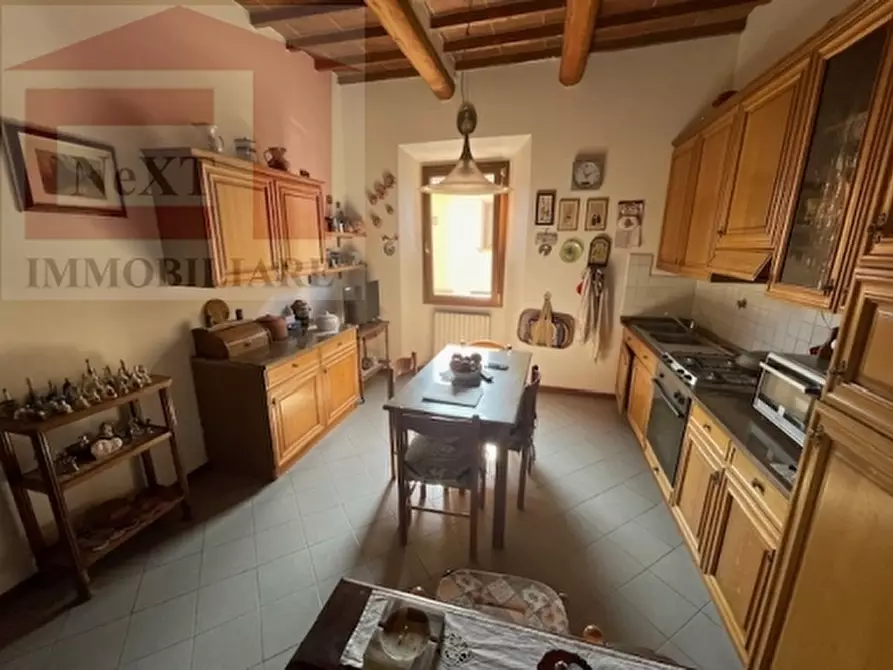 Immagine 5 di Appartamento in vendita  a Figline E Incisa Valdarno