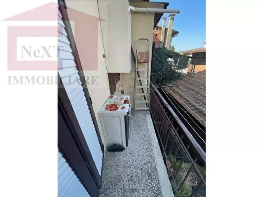 Immagine 17 di Appartamento in vendita  a Figline E Incisa Valdarno