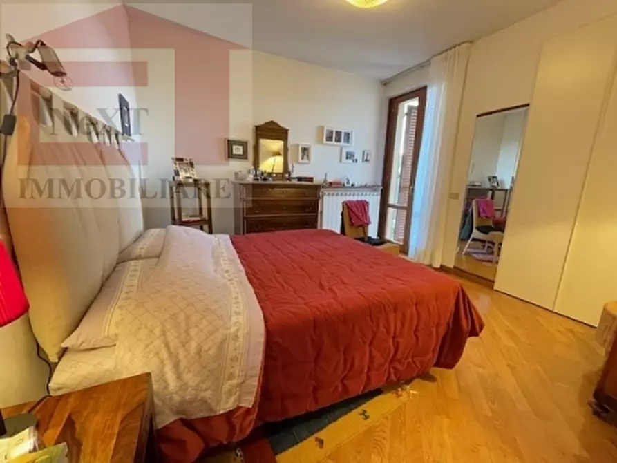 Immagine 10 di Appartamento in vendita  a Figline E Incisa Valdarno