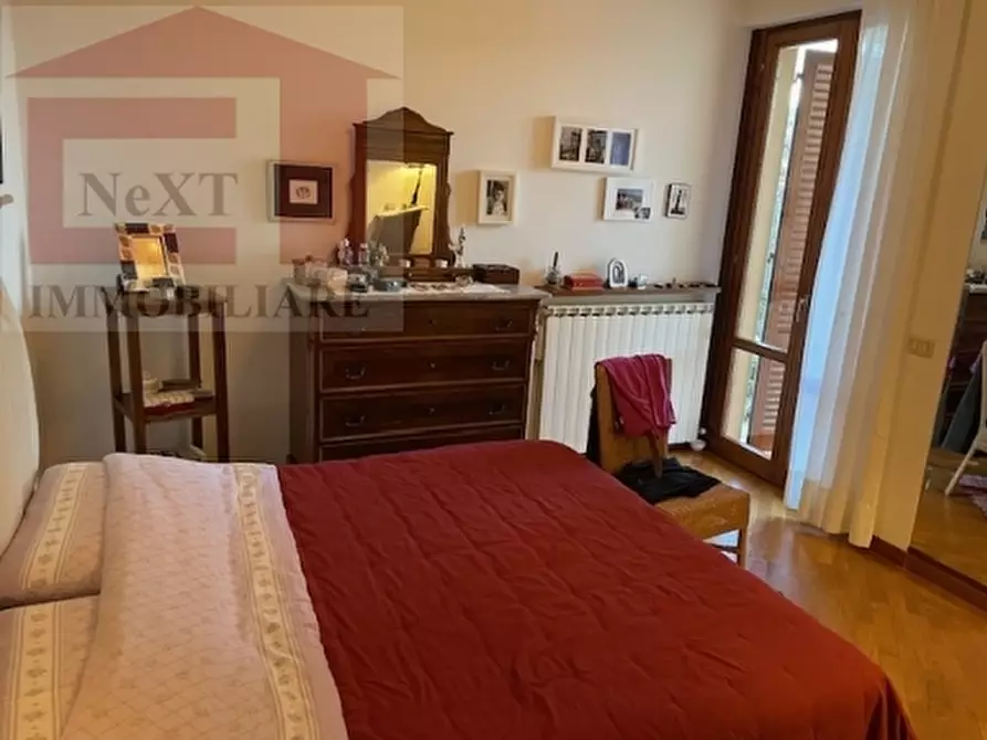 Immagine 11 di Appartamento in vendita  a Figline E Incisa Valdarno