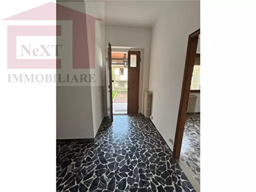 Immagine 9 di Villa in vendita  a Castel San Niccolò