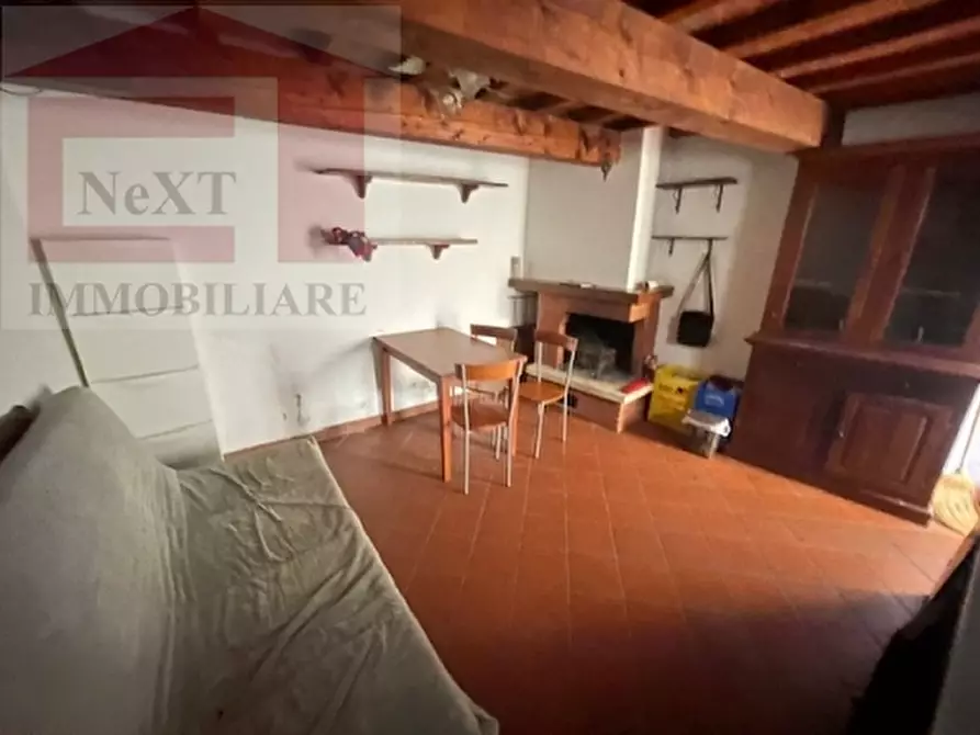 Immagine 3 di Villa in vendita  a Reggello