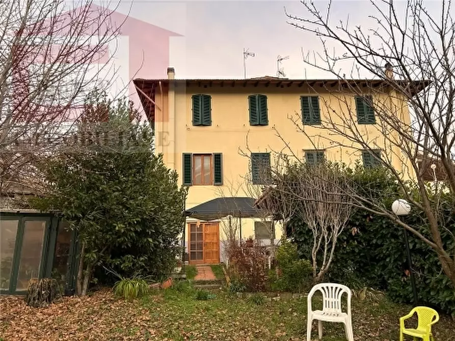 Immagine 2 di Villa in vendita  a Rignano Sull'arno
