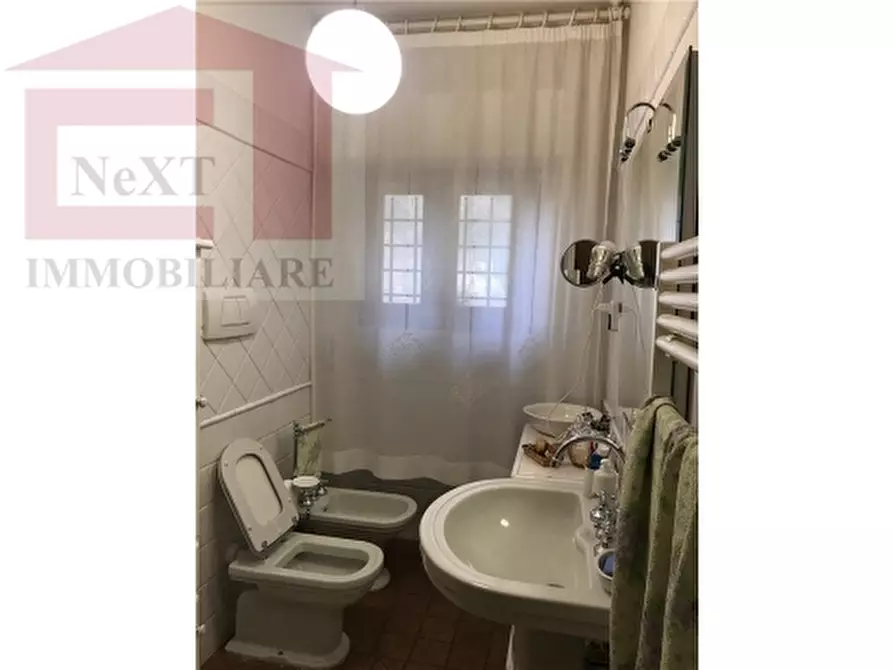 Immagine 10 di Villa in vendita  a Pelago