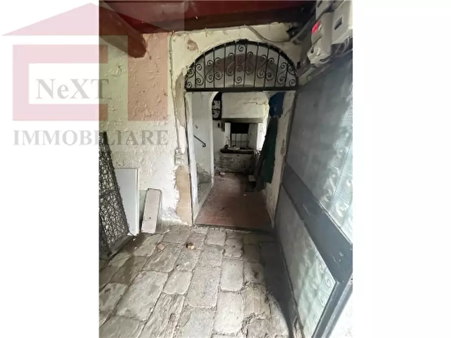 Immagine 9 di Rustico / casale in vendita  a Rignano Sull'arno