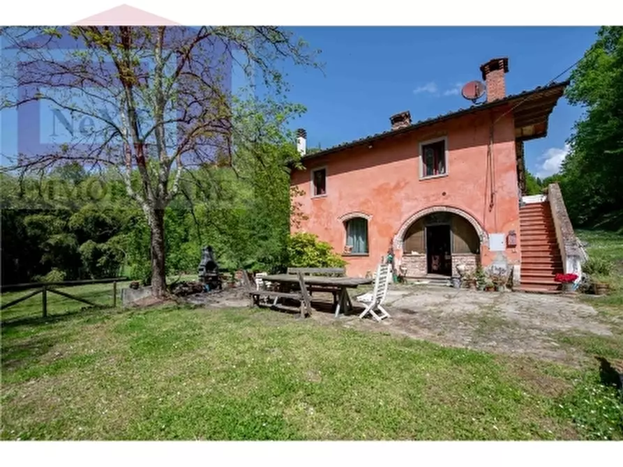 Immagine 5 di Rustico / casale in vendita  a Reggello