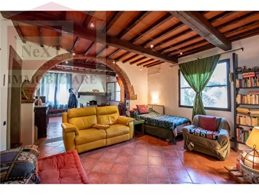 Immagine 8 di Rustico / casale in vendita  a Reggello