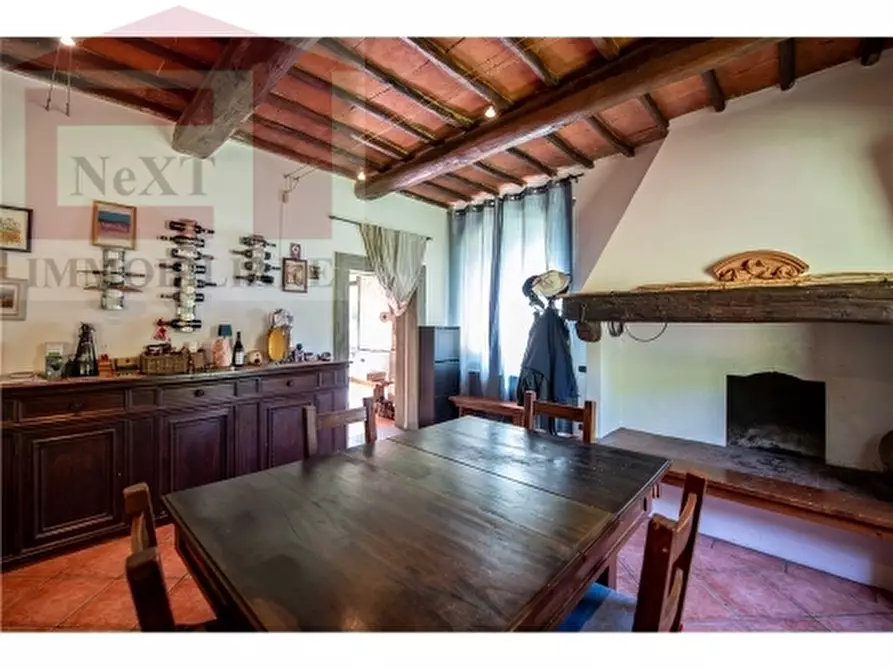 Immagine 11 di Rustico / casale in vendita  a Reggello