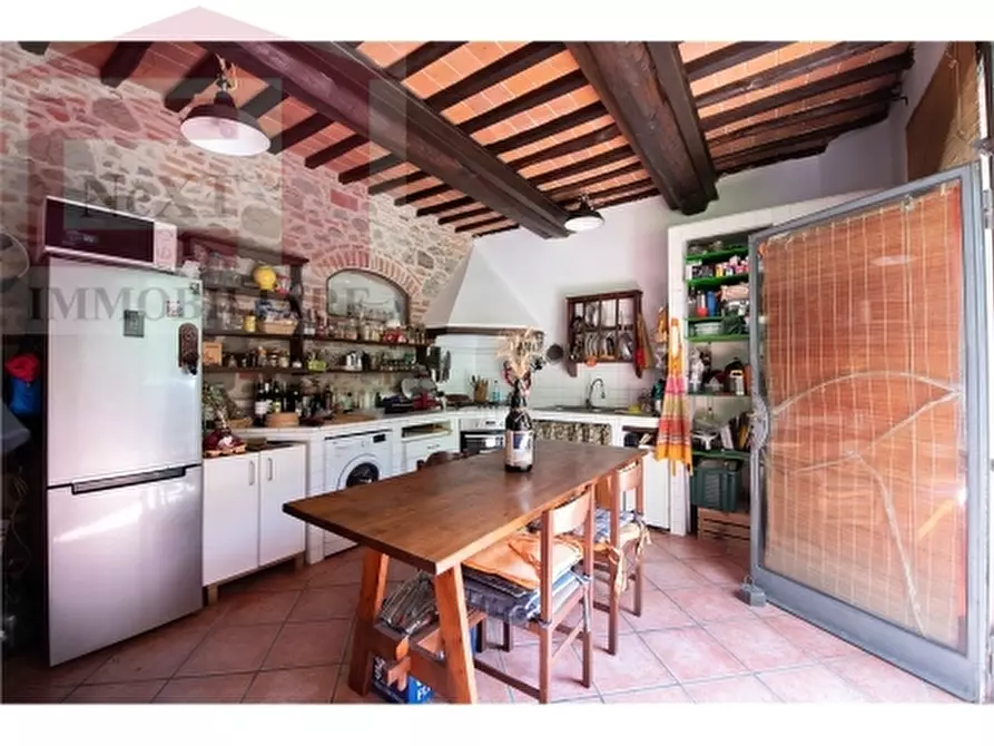 Immagine 16 di Rustico / casale in vendita  a Reggello