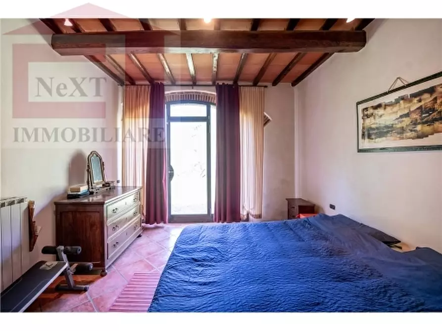 Immagine 22 di Rustico / casale in vendita  a Reggello