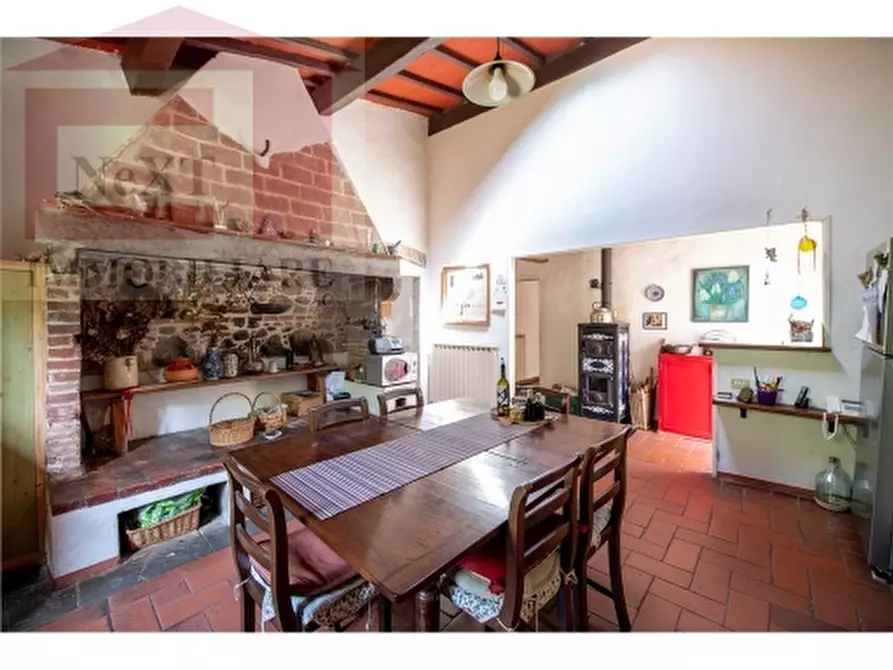 Immagine 31 di Rustico / casale in vendita  a Reggello