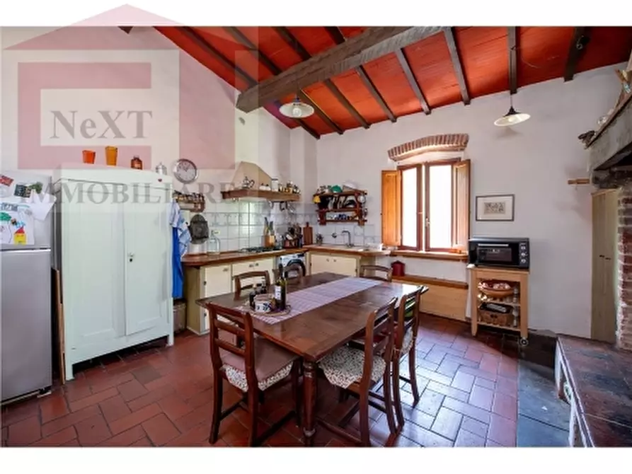 Immagine 32 di Rustico / casale in vendita  a Reggello