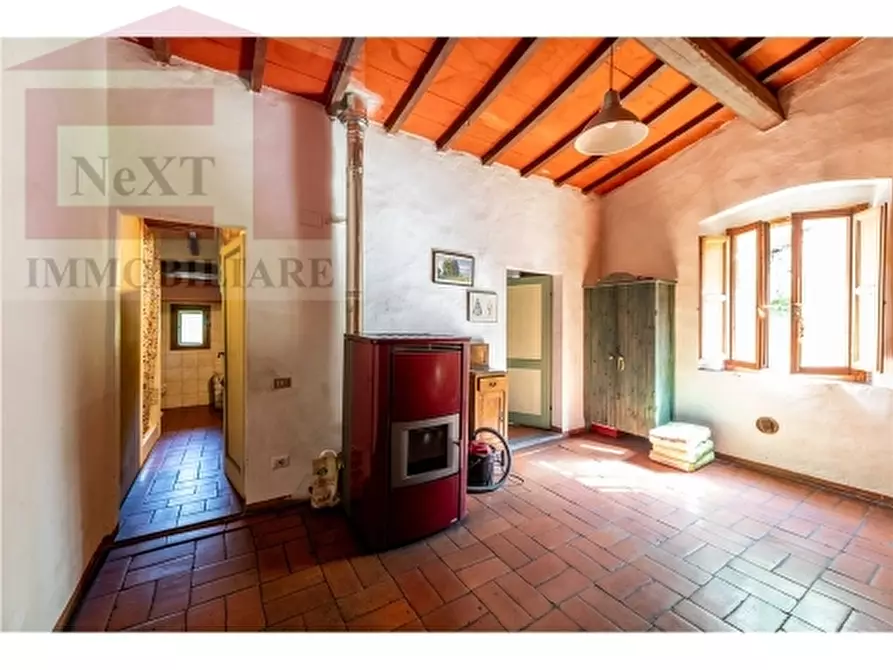 Immagine 43 di Rustico / casale in vendita  a Reggello