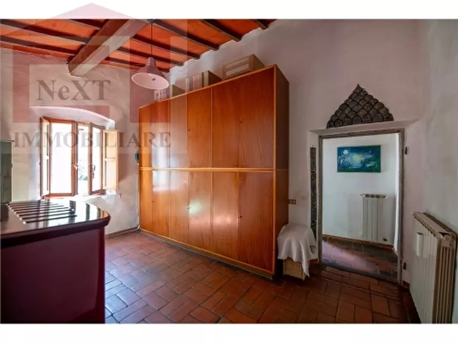 Immagine 49 di Rustico / casale in vendita  a Reggello