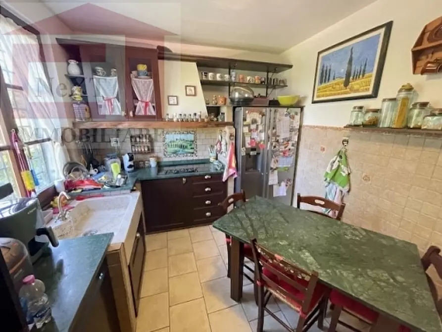 Immagine 8 di Rustico / casale in vendita  a Reggello