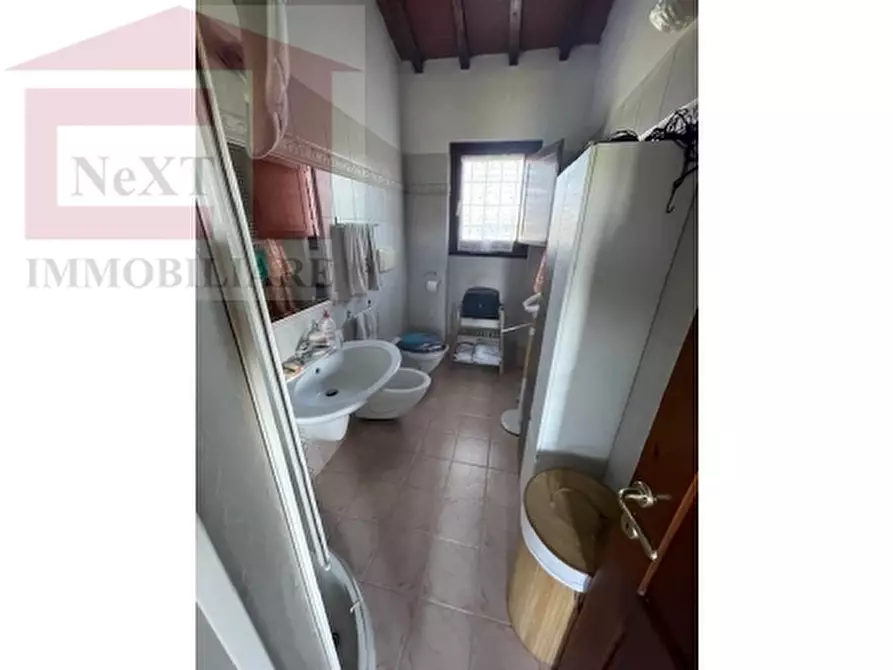 Immagine 18 di Rustico / casale in vendita  a Reggello