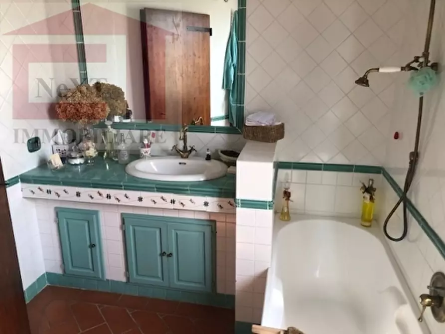 Immagine 19 di Rustico / casale in vendita  a Rignano Sull'arno