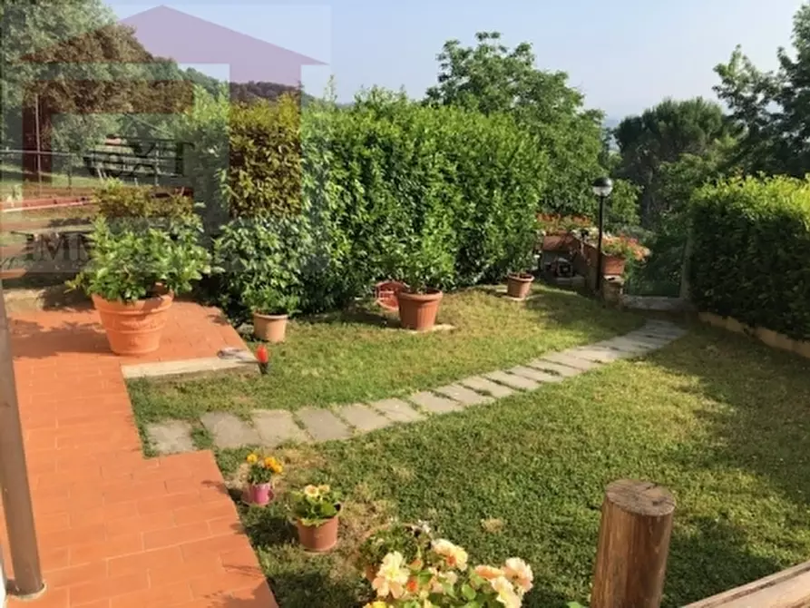 Immagine 16 di Rustico / casale in vendita  a Rignano Sull'arno