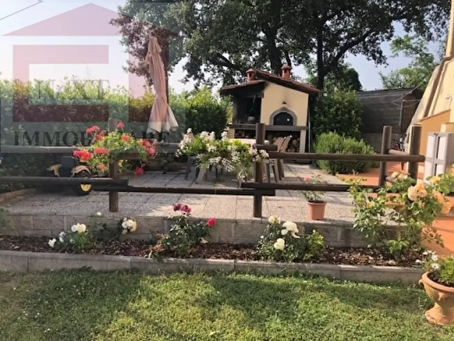 Immagine 19 di Rustico / casale in vendita  a Rignano Sull'arno