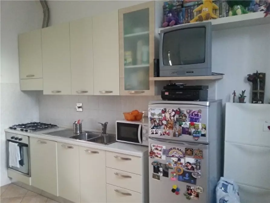 Immagine 9 di Appartamento in affitto  a Fiesole