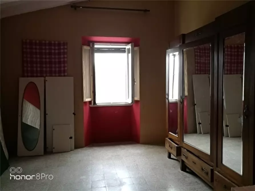 Immagine 21 di Appartamento in affitto  a Fiesole