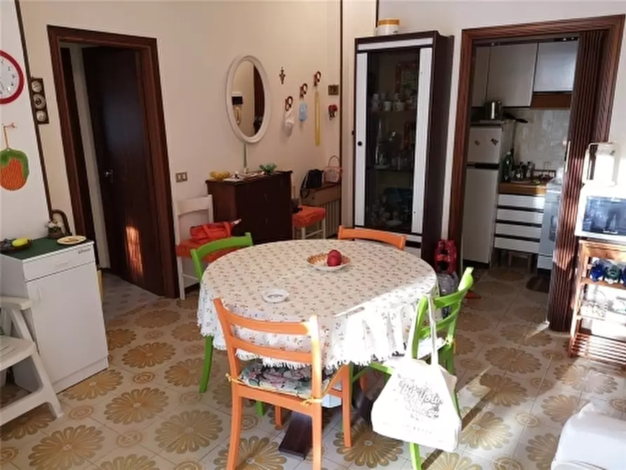 Immagine 1 di Appartamento in vendita  a Ravenna