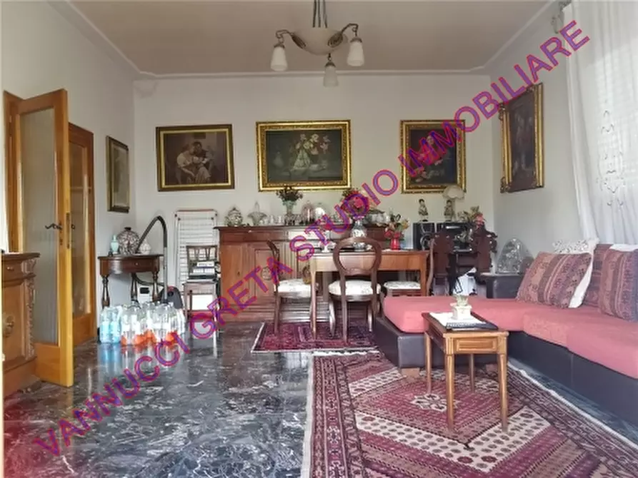 Immagine 3 di Appartamento in vendita  a Impruneta