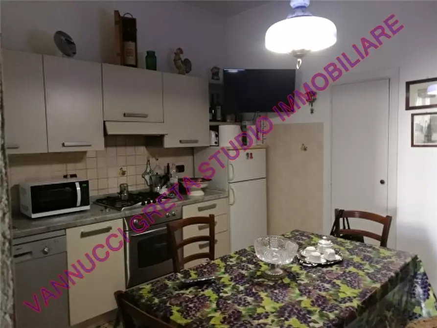 Immagine 8 di Appartamento in vendita  a Impruneta