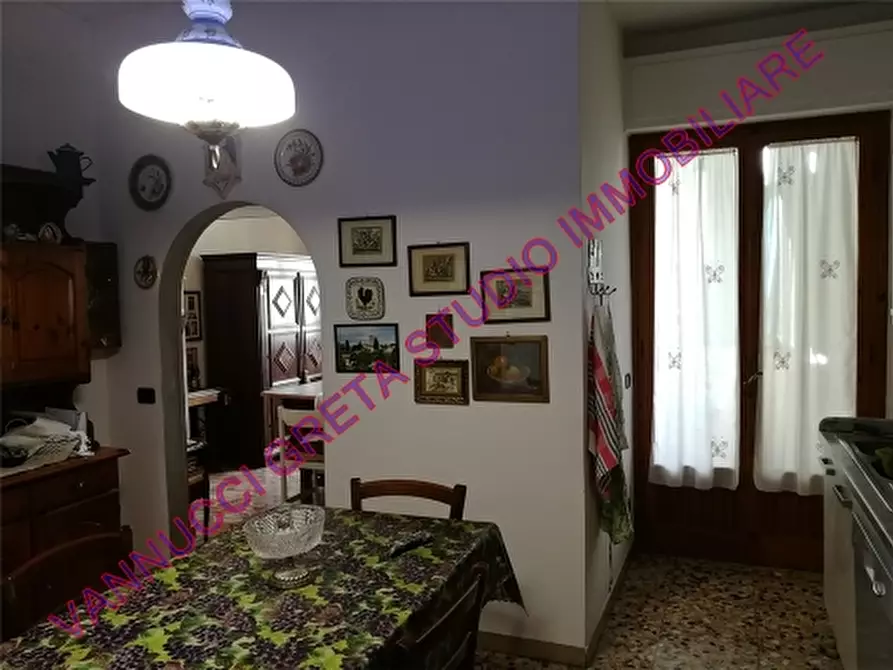 Immagine 9 di Appartamento in vendita  a Impruneta