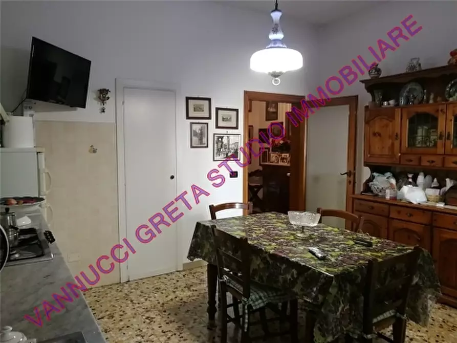 Immagine 11 di Appartamento in vendita  a Impruneta