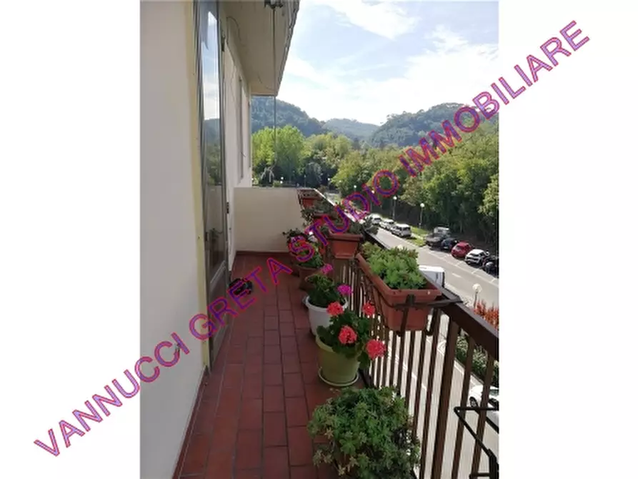 Immagine 24 di Appartamento in vendita  a Impruneta