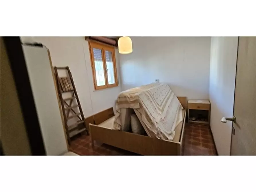 Immagine 11 di Appartamento in vendita  a Ravenna