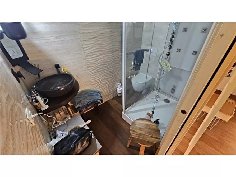 Immagine 7 di Appartamento in vendita  a Firenze