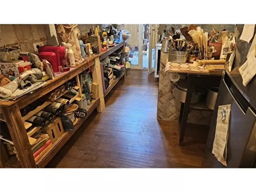 Immagine 23 di Appartamento in vendita  a Firenze