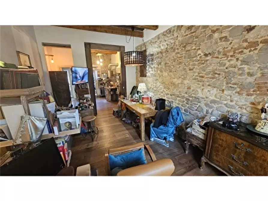 Immagine 27 di Appartamento in vendita  a Firenze