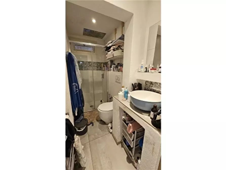 Immagine 42 di Appartamento in vendita  a Firenze