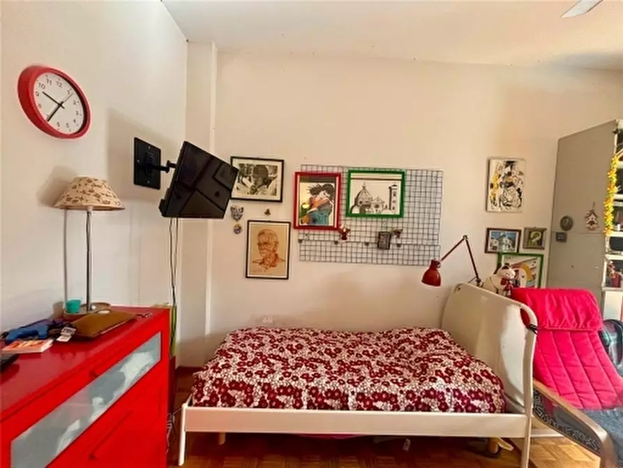 Immagine 6 di Appartamento in vendita  a Firenze