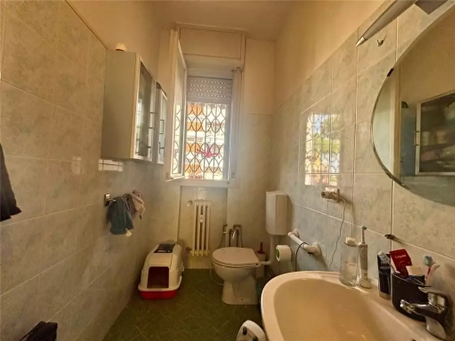 Immagine 8 di Appartamento in vendita  a Firenze