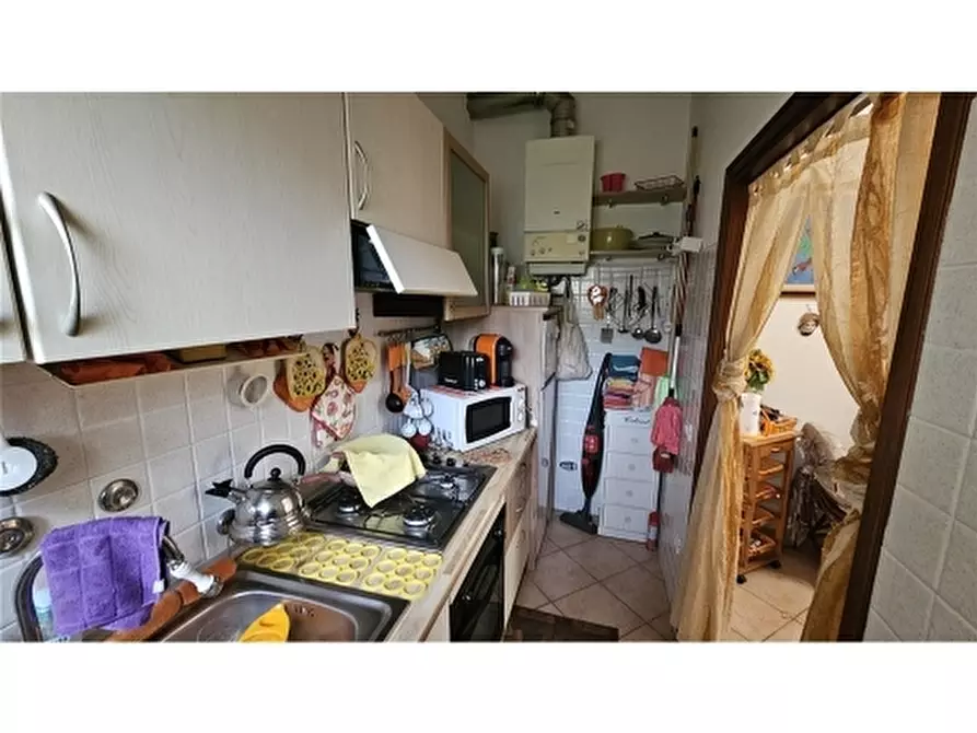 Immagine 13 di Appartamento in vendita  a Ravenna